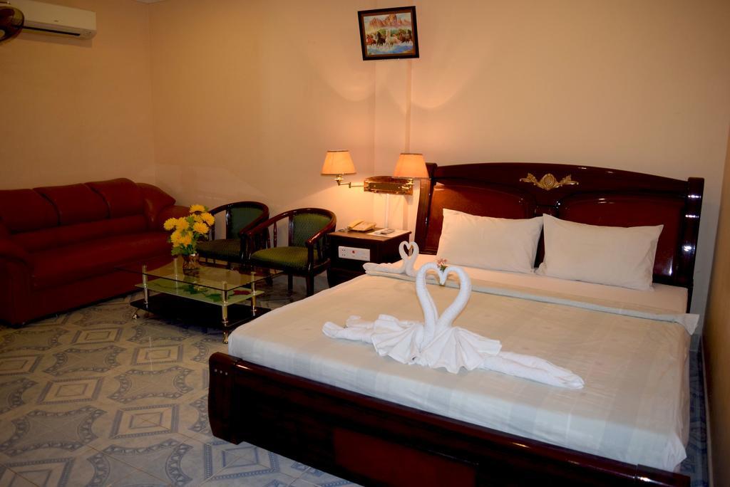 Reaksmey Battambang Hotel Bagian luar foto