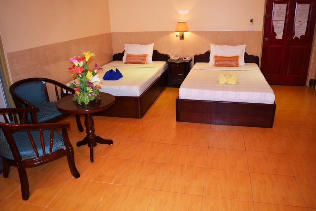 Reaksmey Battambang Hotel Bagian luar foto