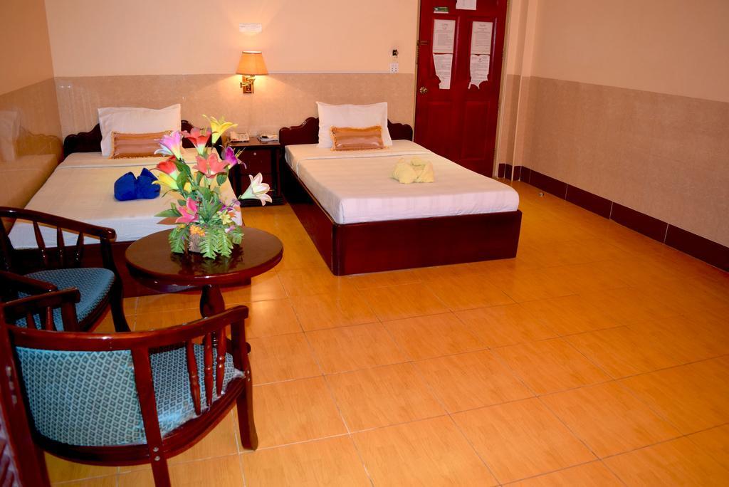 Reaksmey Battambang Hotel Bagian luar foto