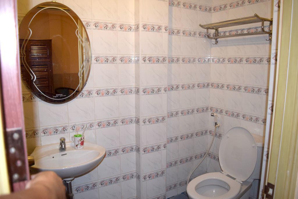 Reaksmey Battambang Hotel Bagian luar foto