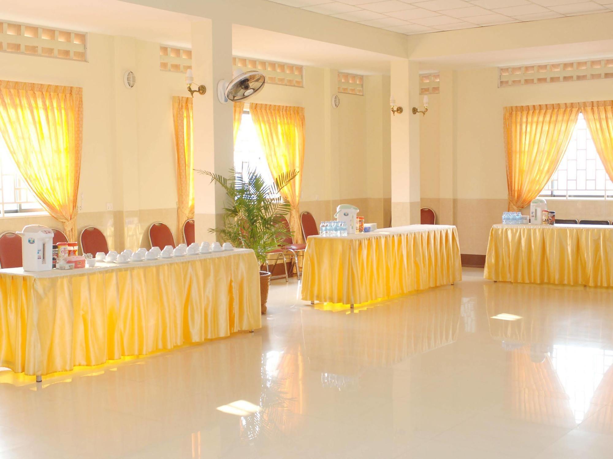 Reaksmey Battambang Hotel Bagian luar foto